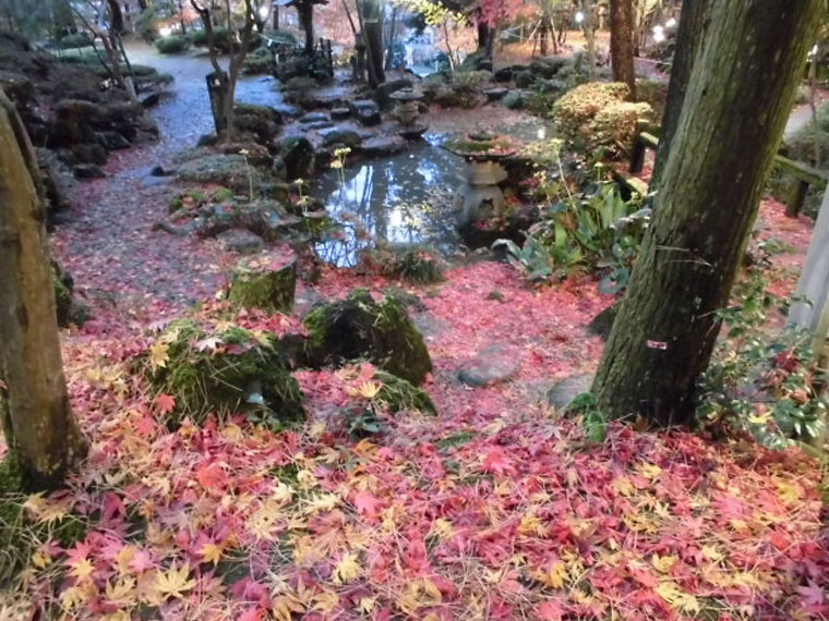 松雲山荘